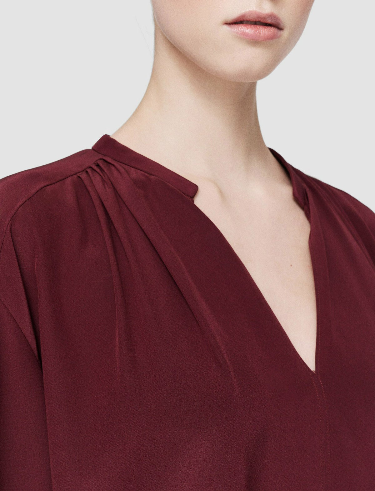 JOSEPH Fashion Women Silk Crepe de Chine Blondel Blouse Merlot