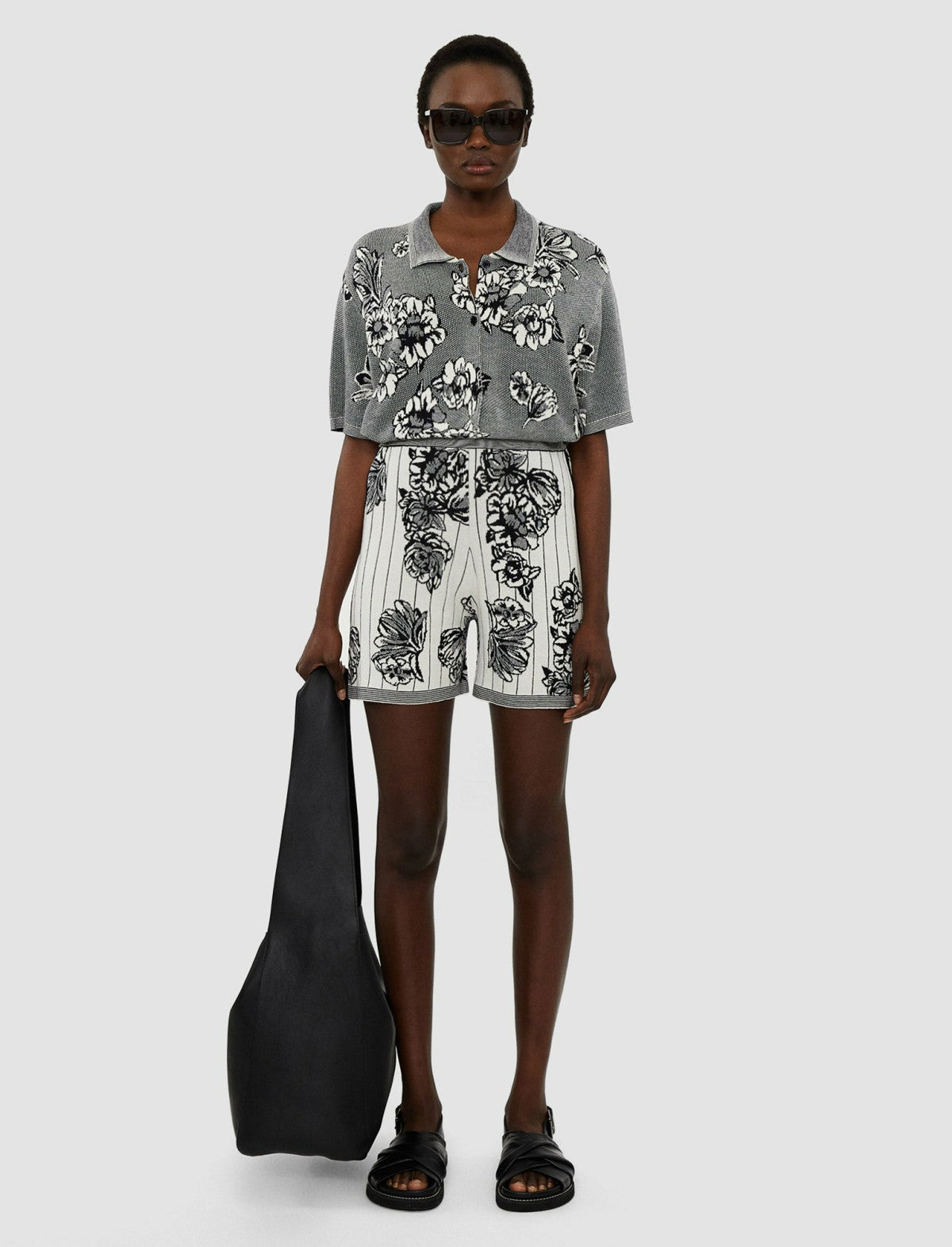 JOSEPH Fashion Women Floral Jacquard Shorts Black Combo