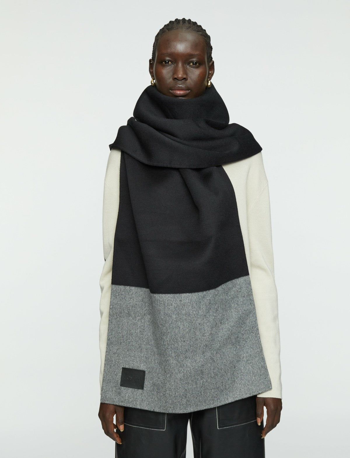 JOSEPH Fashion Women Double Face Wool Colourblock Scarf Black/Grey