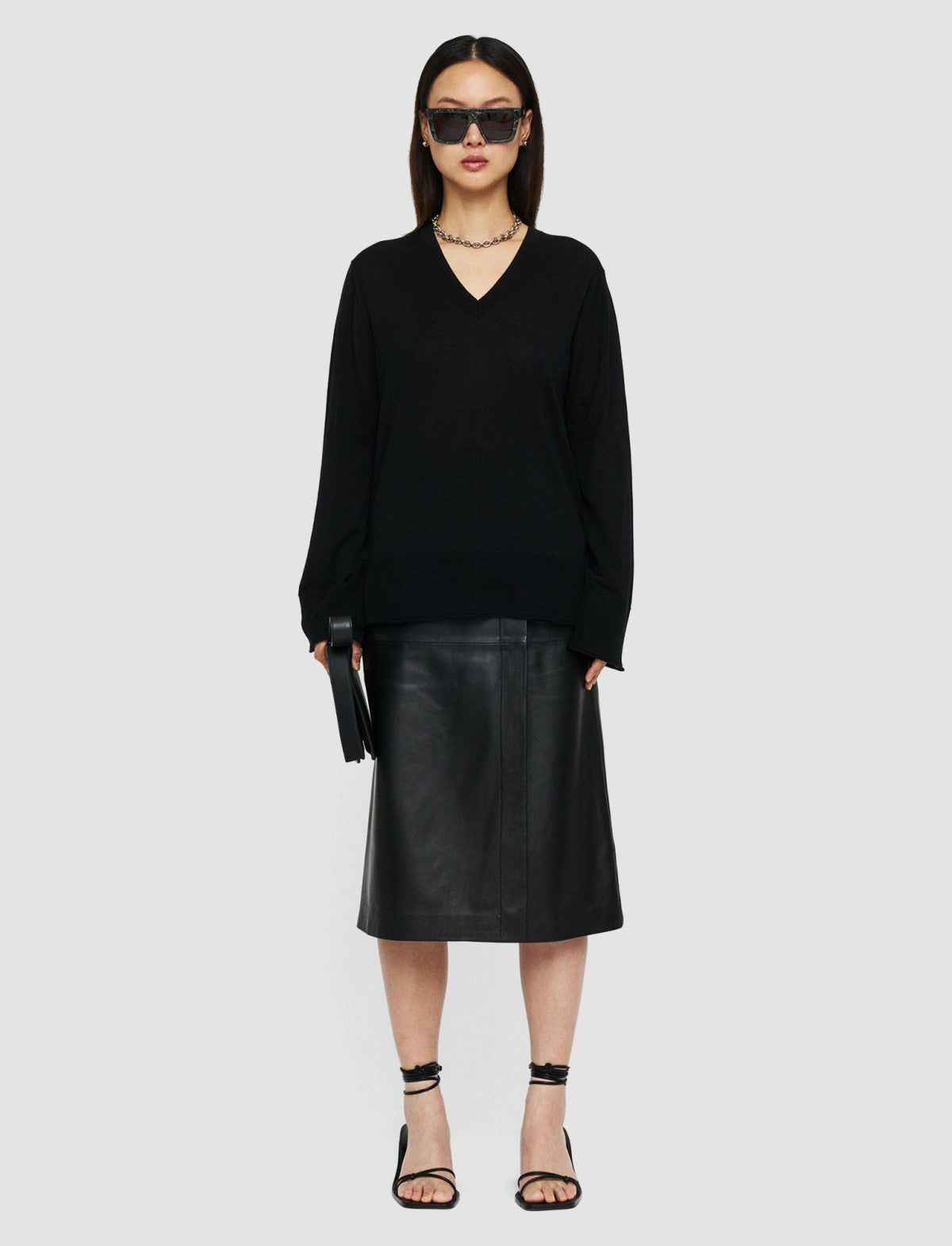 JOSEPH Fashion Women Super Fine Merino Silk V Neck Jumper Black
