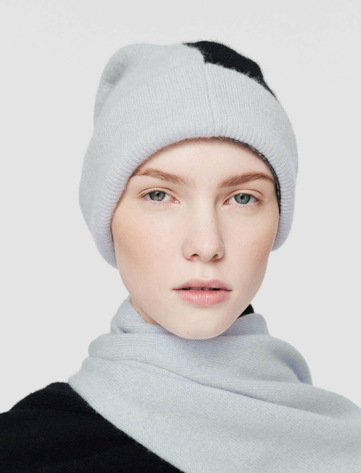 JOSEPH Fashion Women Brushed Cashmere Hat Frost/Black