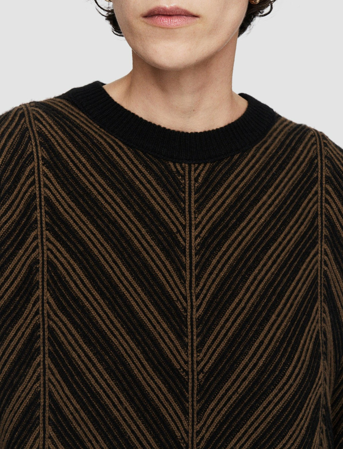 JOSEPH Fashion Women Chevron Ribbed Round Neck Jumper Arabica/Black