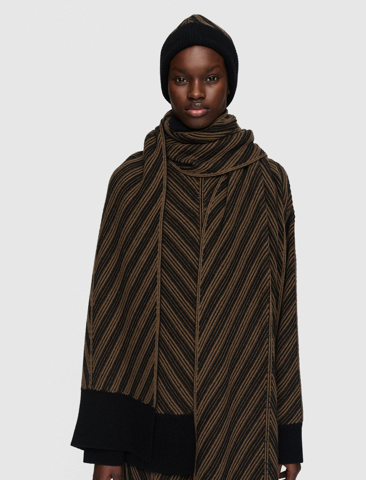 JOSEPH Fashion Women Chevron Ribbed Scarf Arabica/Black