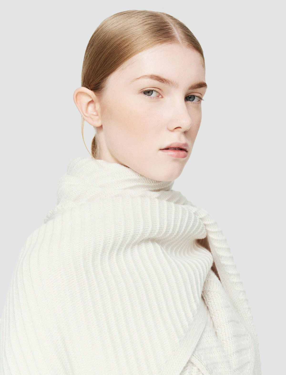 JOSEPH Fashion Women Diagonal Knit Scarf Ivory