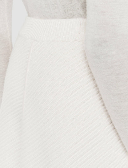 JOSEPH Fashion Women Diagonal Knit Skirt Ivory