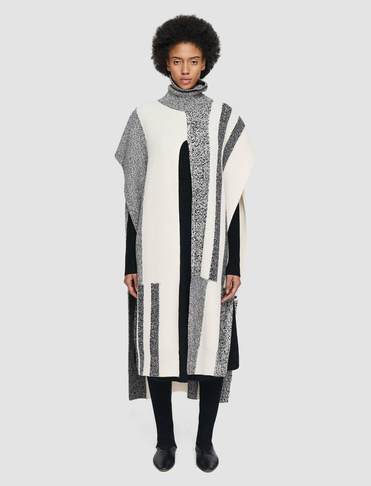 JOSEPH Fashion Women Joseph Bold Stripes Poncho Ivory/Black