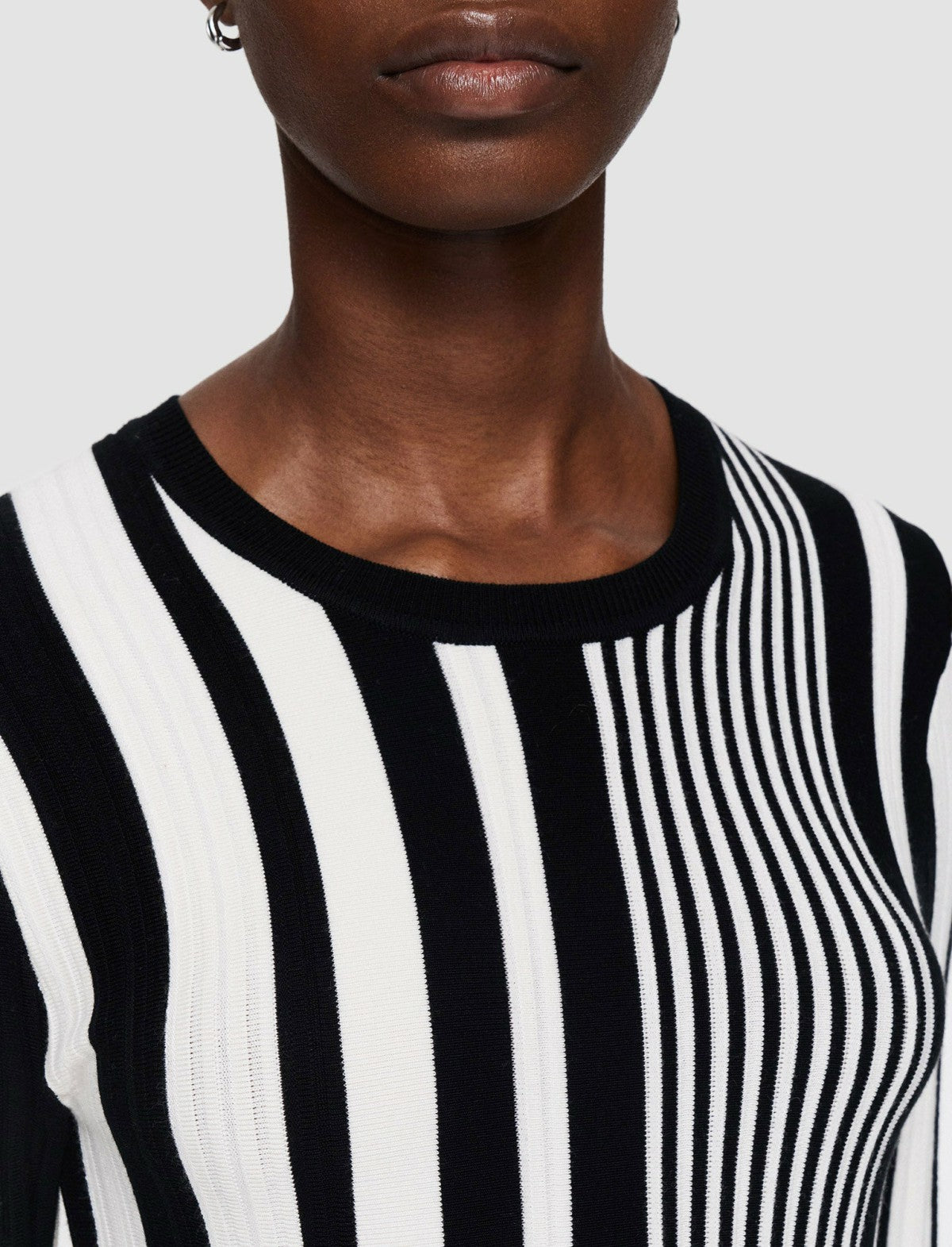 JOSEPH Fashion Women Stripes and Pleats Dress Ivory/Black
