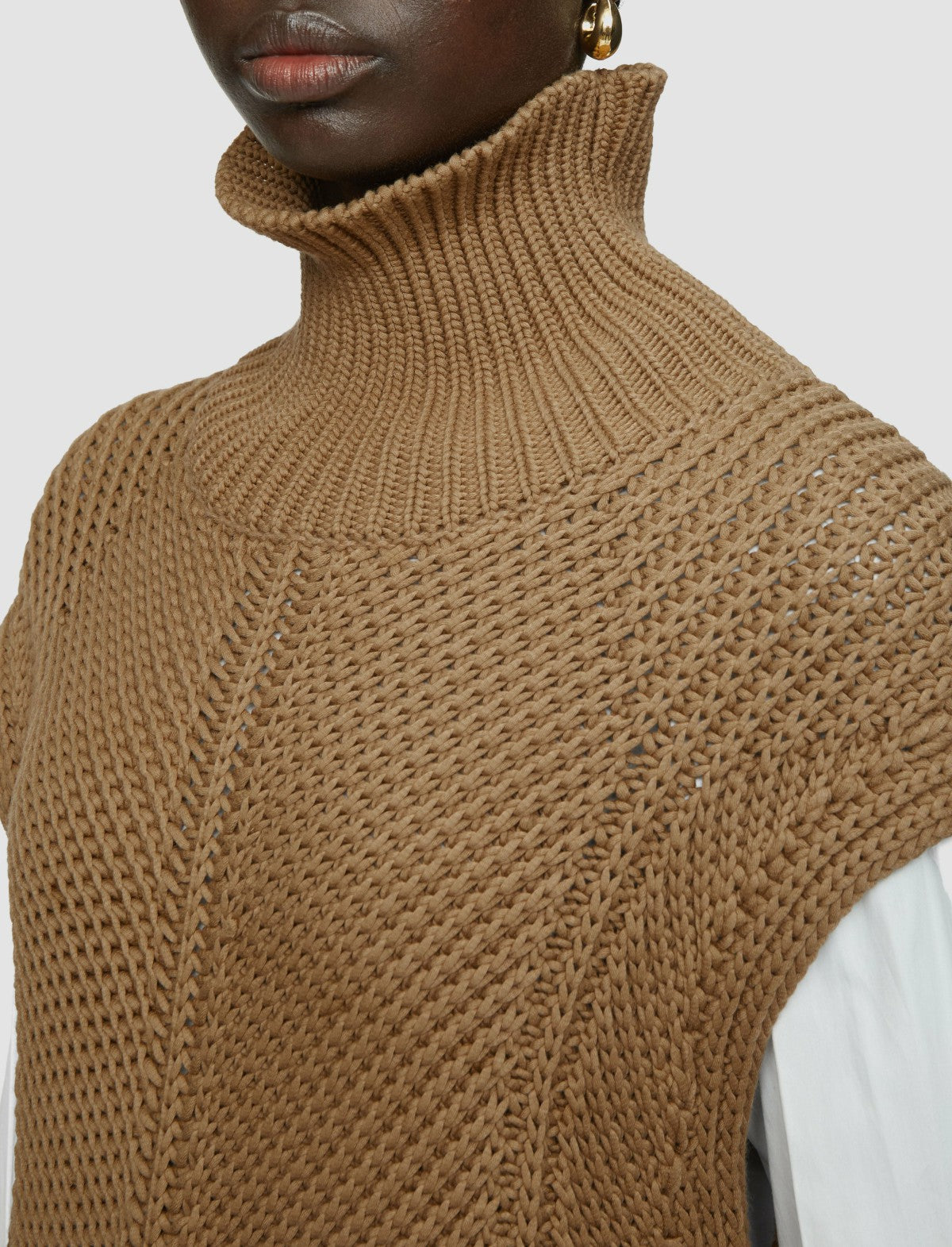 JOSEPH Fashion Women Knit Vest Shirt Set Oak/White