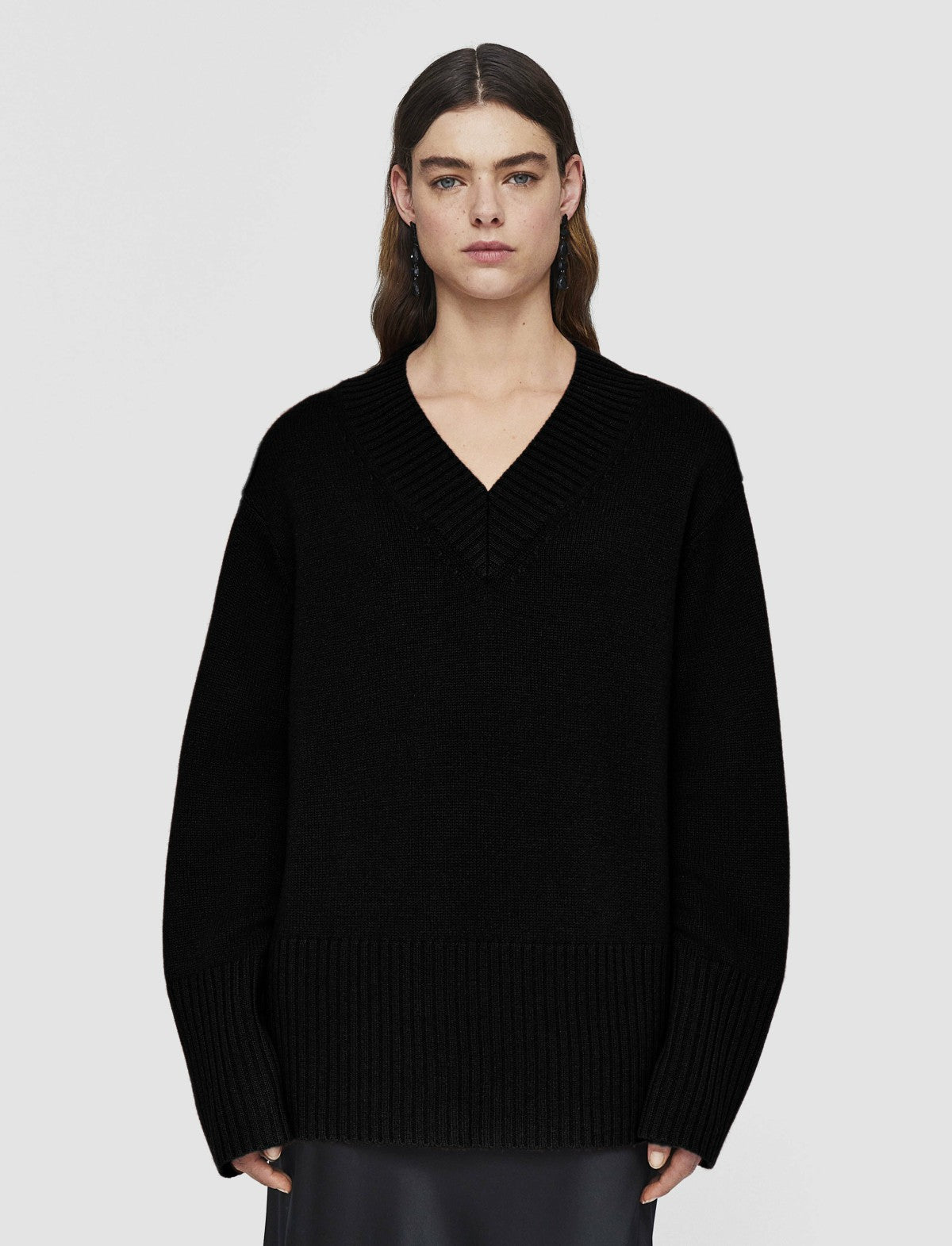 JOSEPH Fashion Women Luxe Cashmere V Neck Jumper Black