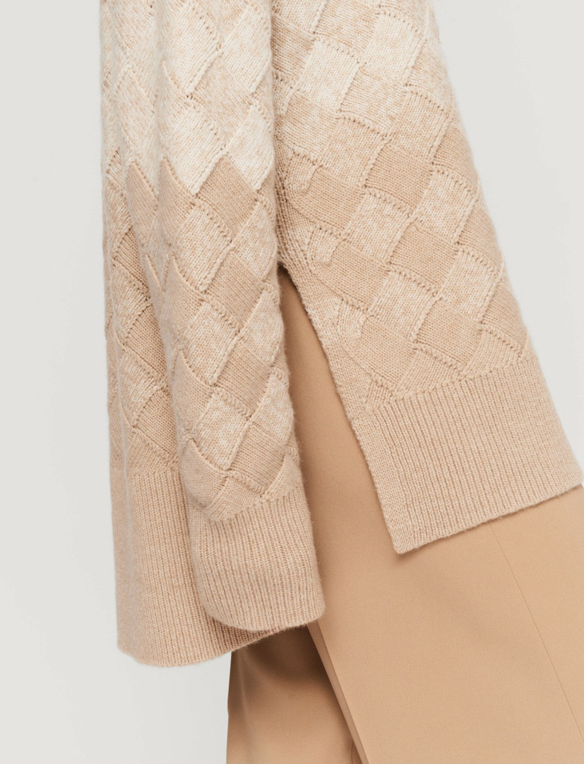 JOSEPH Fashion Women Weave Knit Round Neck Jumper Ivory/Blusher