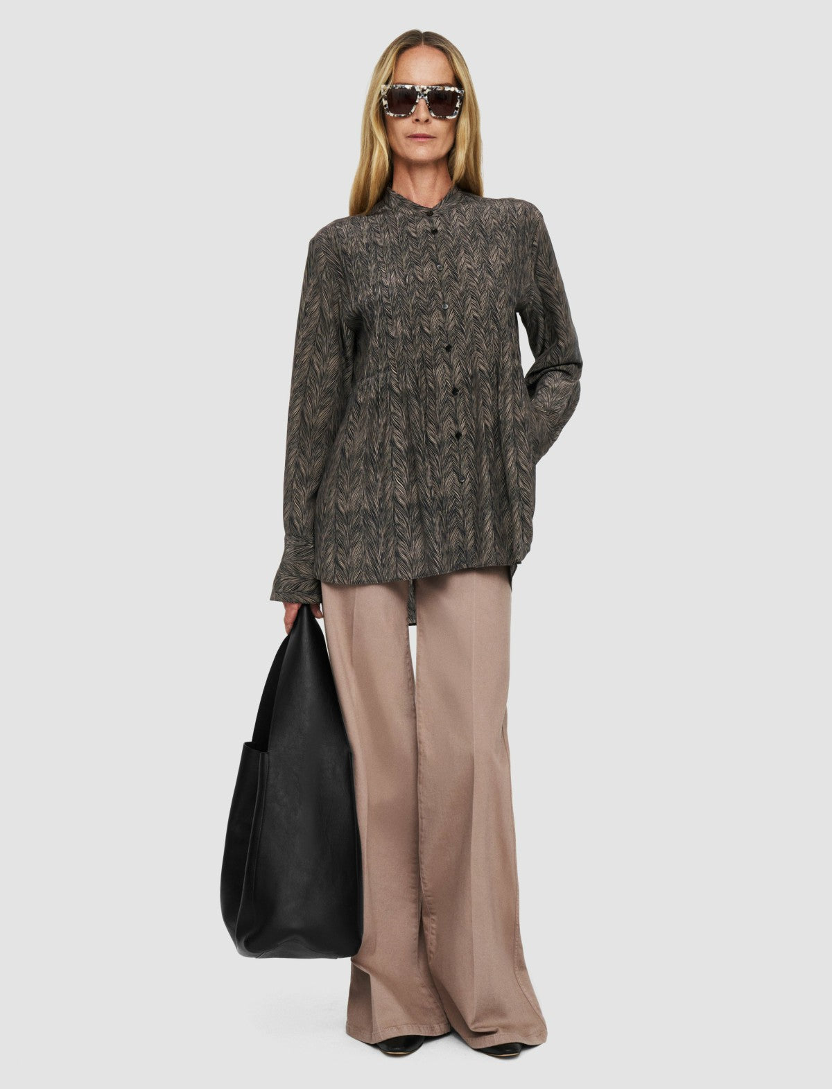 JOSEPH Fashion Women Albin Crepe de Chine Print Silk Blouse Black/Escargot